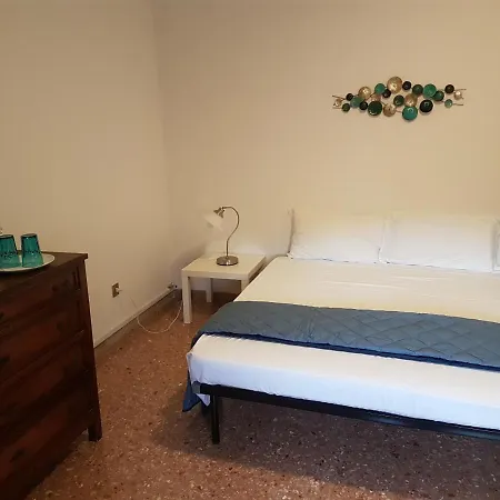 L.T. Schneider B&B-2